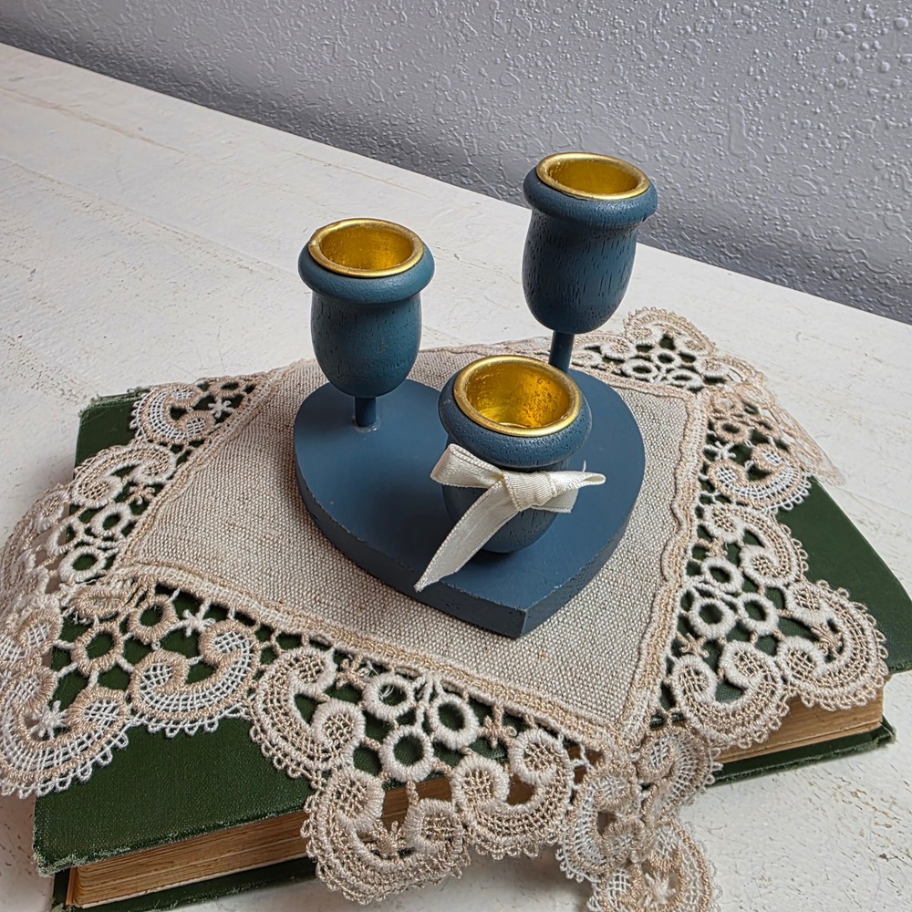 Vintage 80s Giftco Inc Blue Wooden Heart Triple Candle Holder Tulip Taper Stand